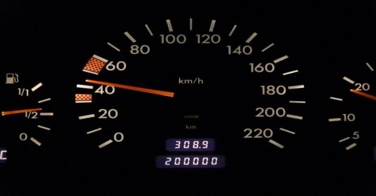 How to Calculate Your Car’s Mileage Accurately? – VehicleCare